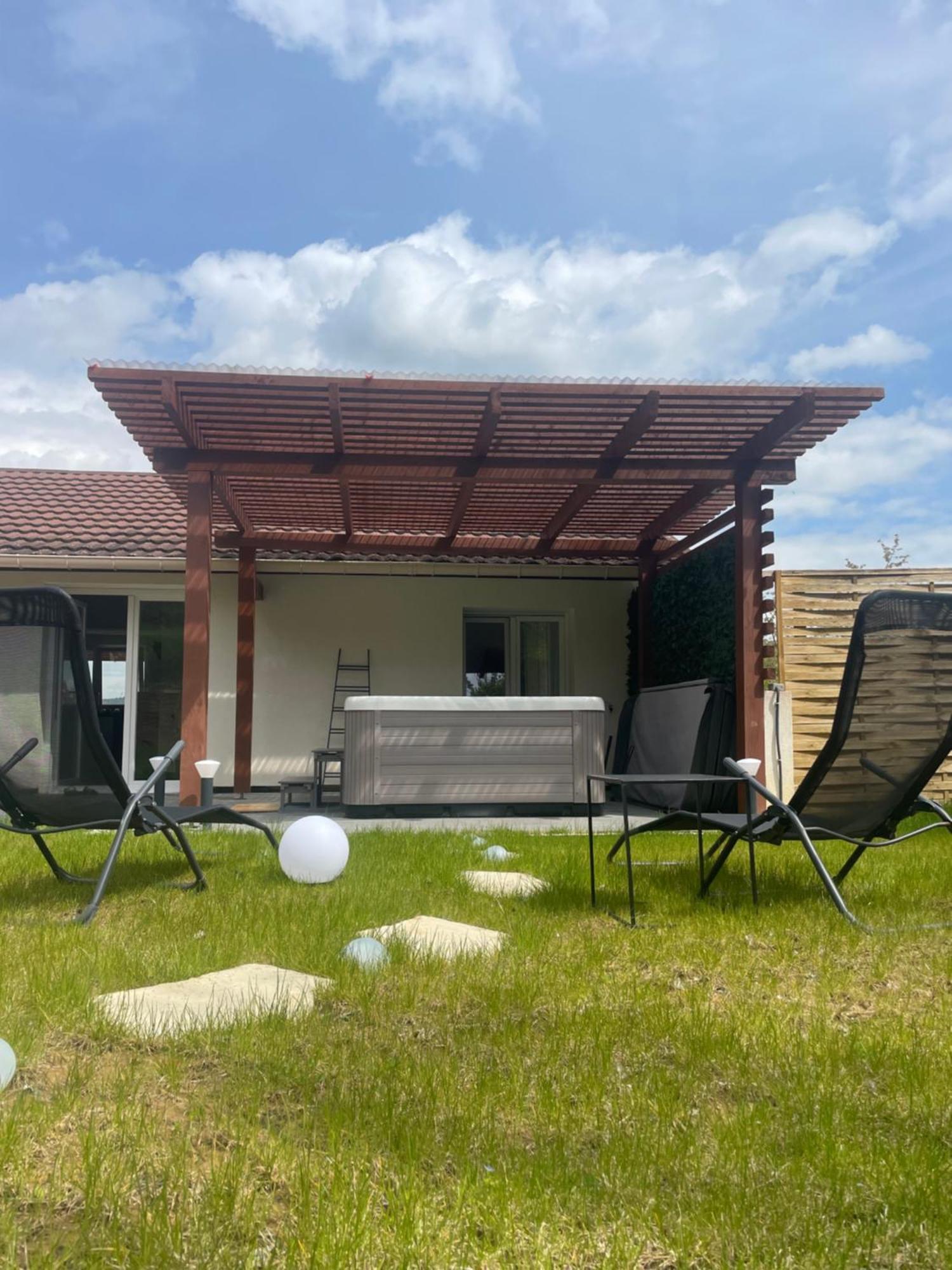 Sinalospa - Culiacan - Appartement Jardin Jacuzzi Sauna A 5 Minutes De Nancy Place Stanislas Champigneulles 외부 사진